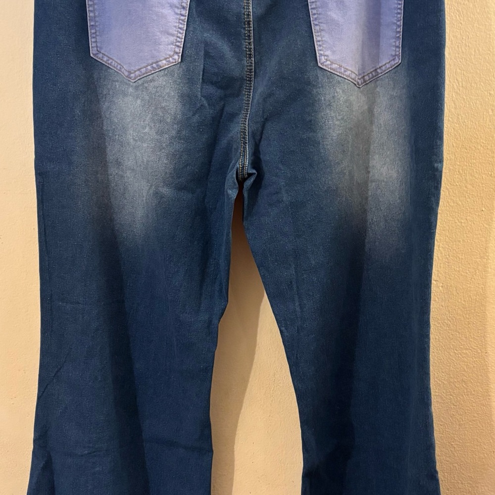 Two Tone Flare Leg Blue Denim Jeans NWOT Sizes XL, 2X, 3X - Picture 6 of 7